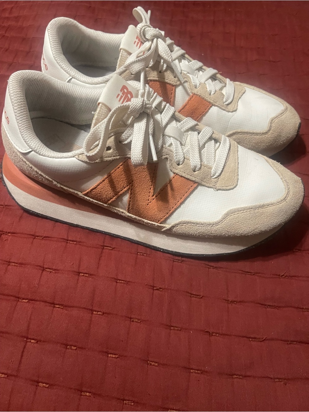 New Balance Sneakers in Cream & Peach